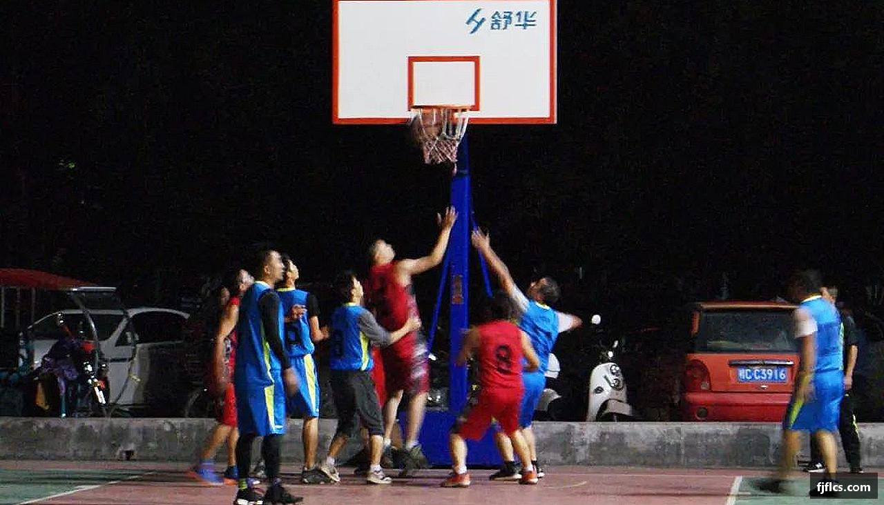 优游登录注册5.0穿上热爱，⚽️ 用装备诠释你的体育态度，做球场最靓的崽！